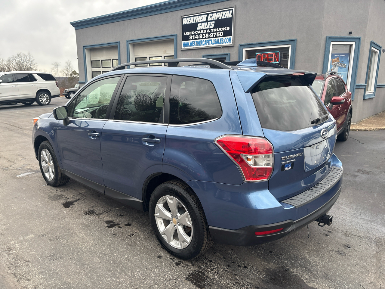 Subaru Forester 4dr CVT 2.5i Limited PZEV 2016