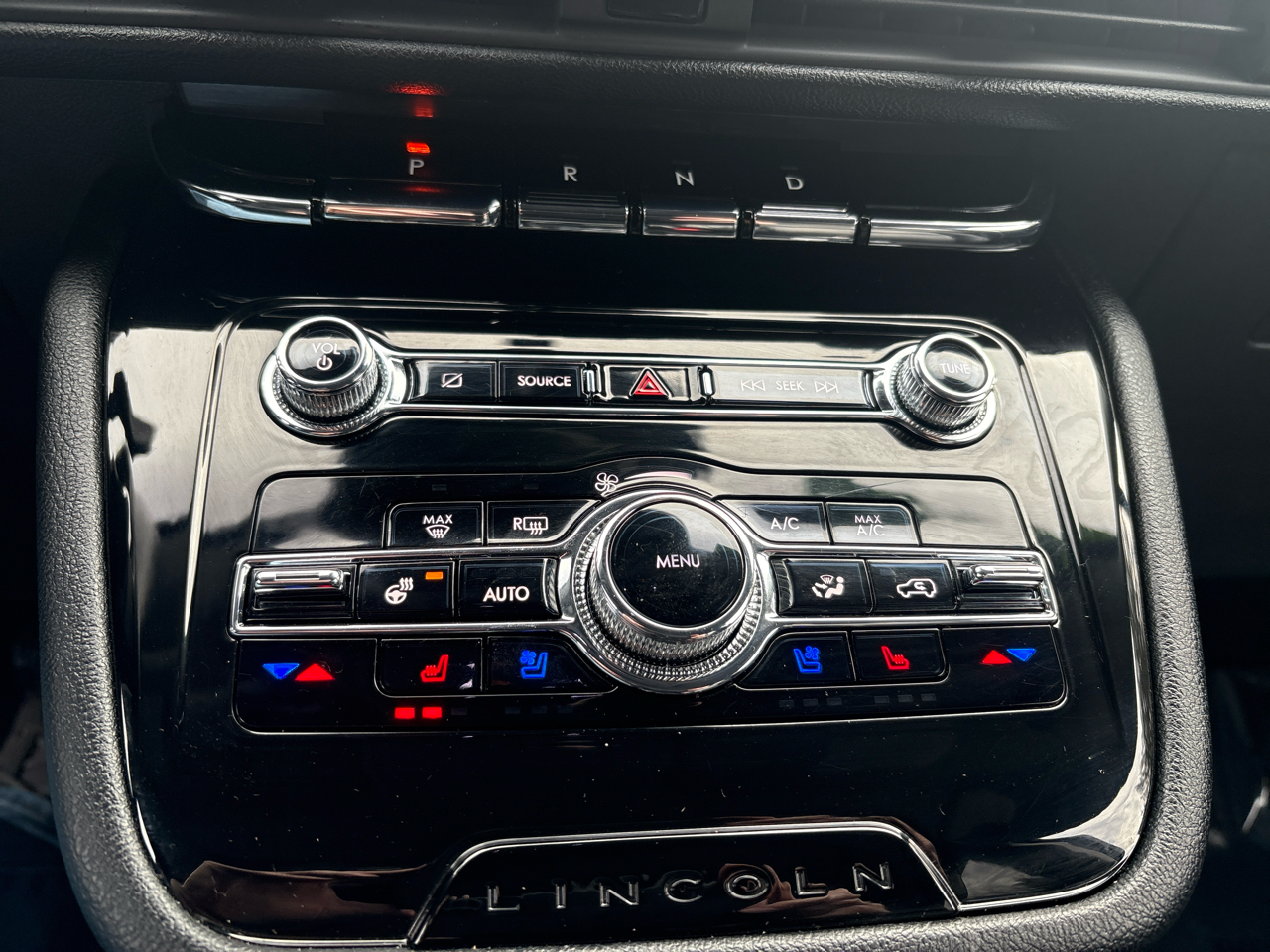 Lincoln Corsair Reserve AWD 2022