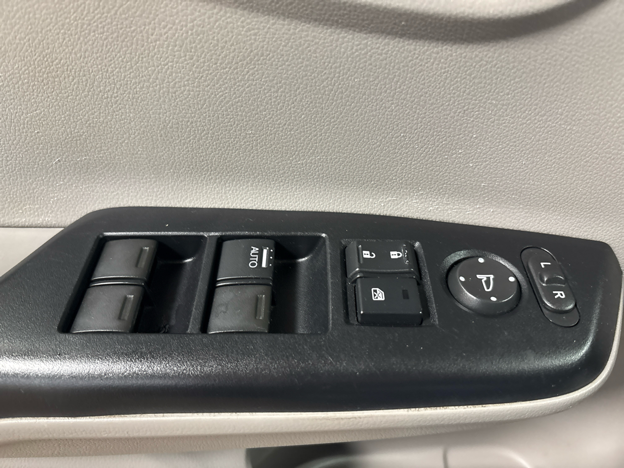 Honda Civic Sedan 4dr CVT LX 2014