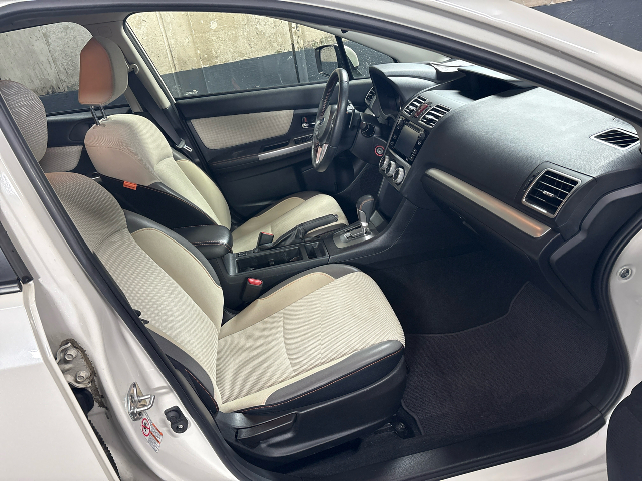 Subaru Crosstrek 5dr CVT 2.0i Premium 2016