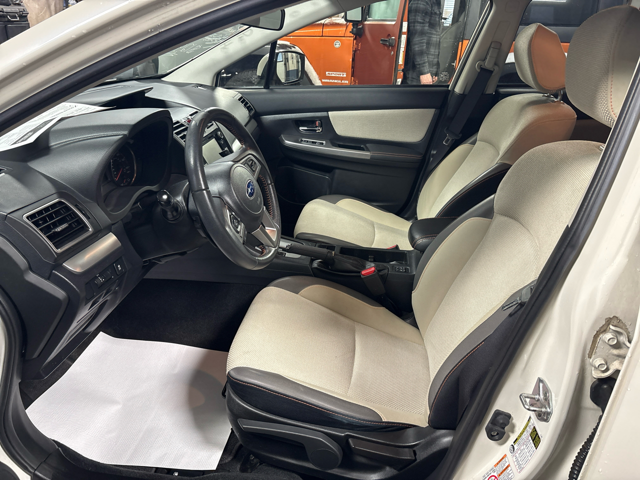 Subaru Crosstrek 5dr CVT 2.0i Premium 2016