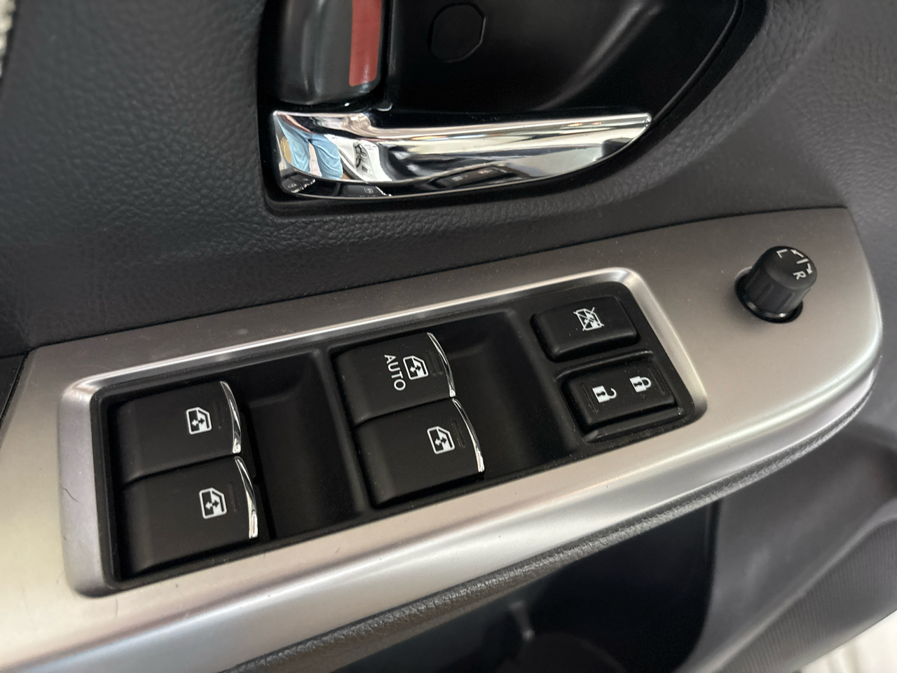 Subaru Crosstrek 5dr CVT 2.0i Premium 2016