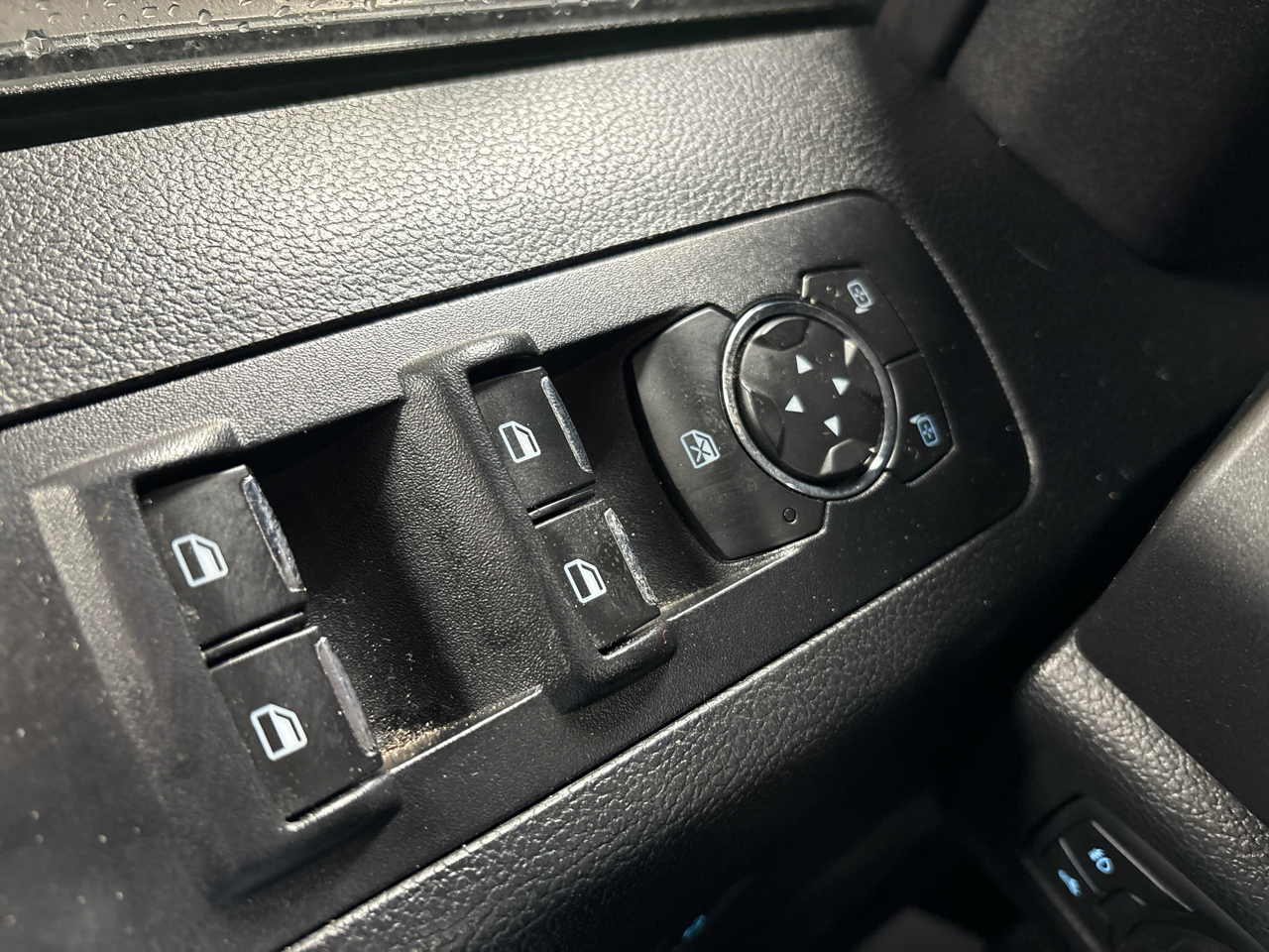 Ford F-150 4WD SuperCrew 139" XLT 2015