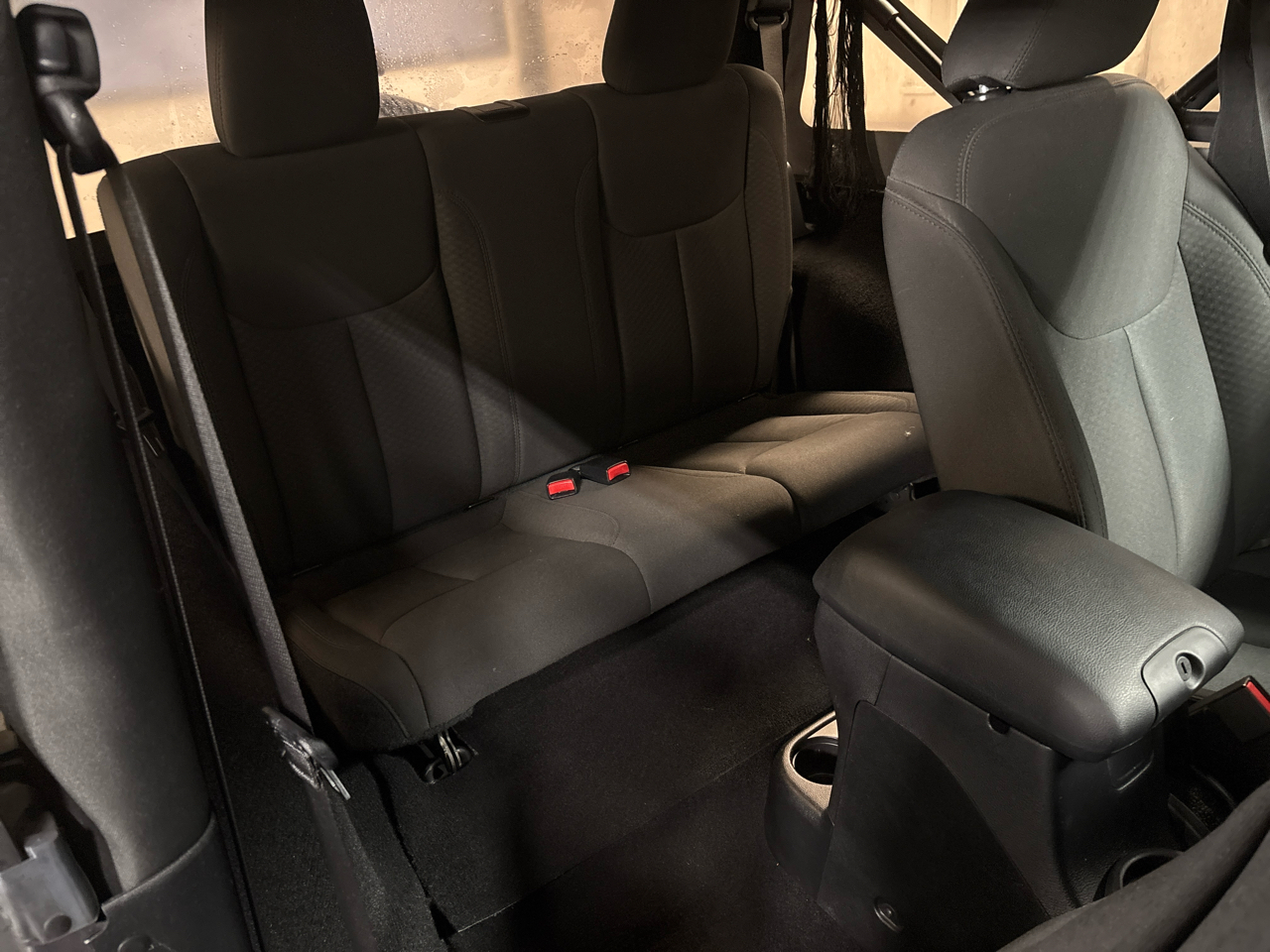 Jeep Wrangler 4WD 2dr Sport 2016