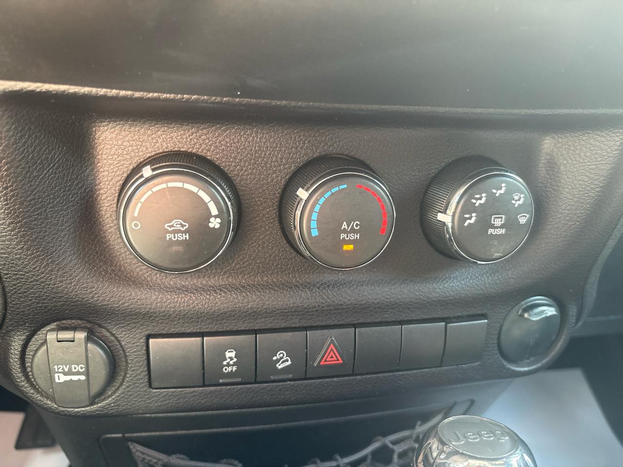 Jeep Wrangler 4WD 2dr Sport 2016