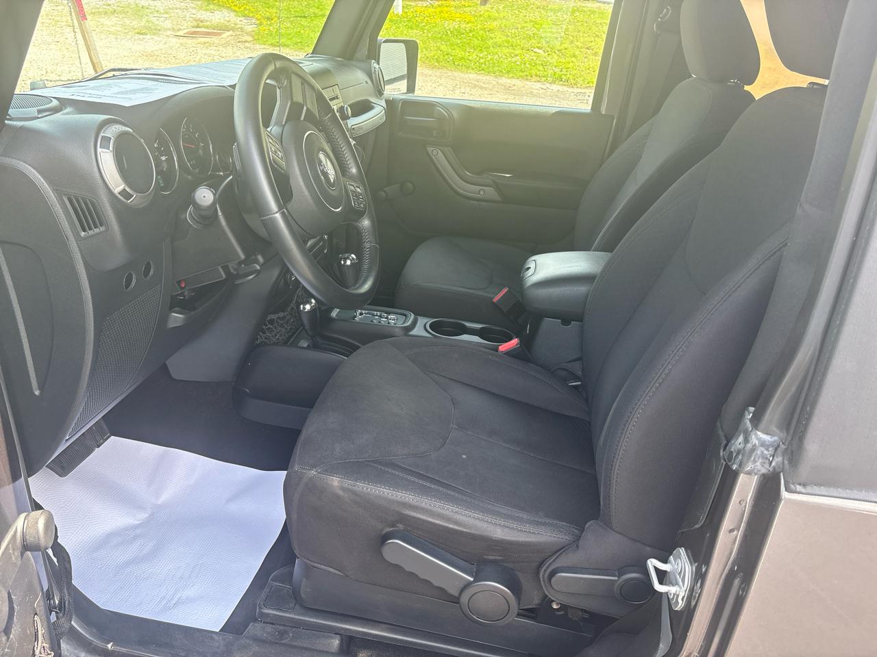 Jeep Wrangler 4WD 2dr Sport 2016