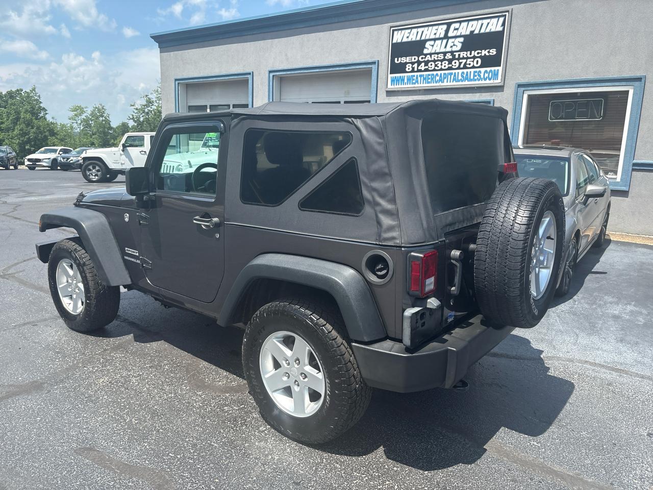 Jeep Wrangler 4WD 2dr Sport 2016