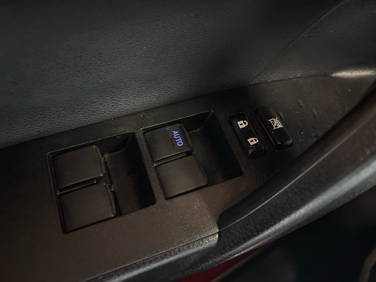 Toyota Corolla 50th Anniversary Special Edition CVT (Natl) 2017