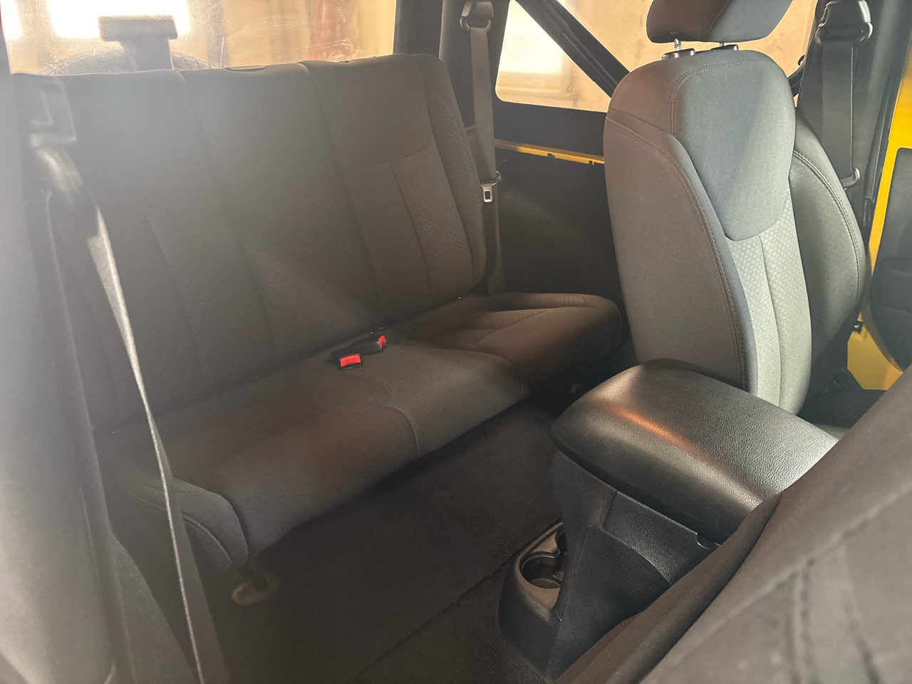 Jeep Wrangler 4WD 2dr Willys Wheeler 2015