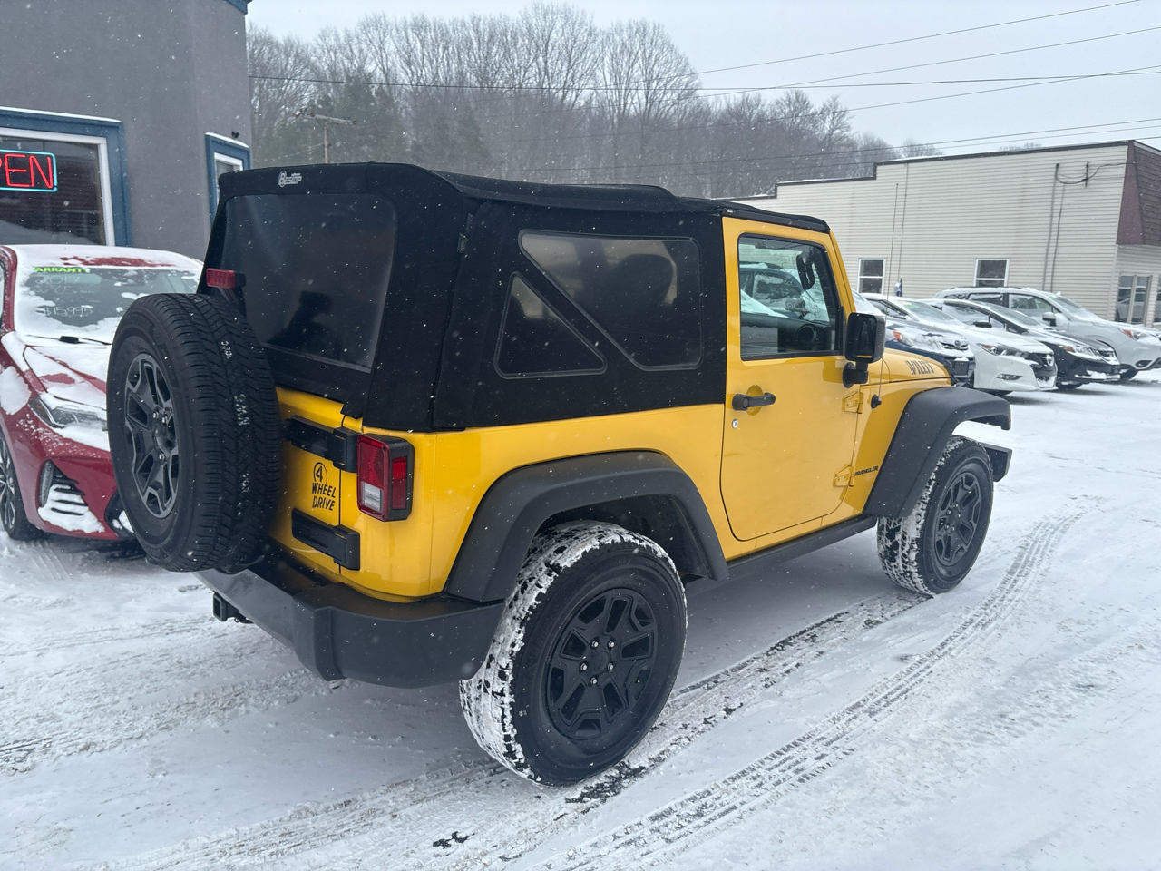Jeep Wrangler 4WD 2dr Willys Wheeler 2015