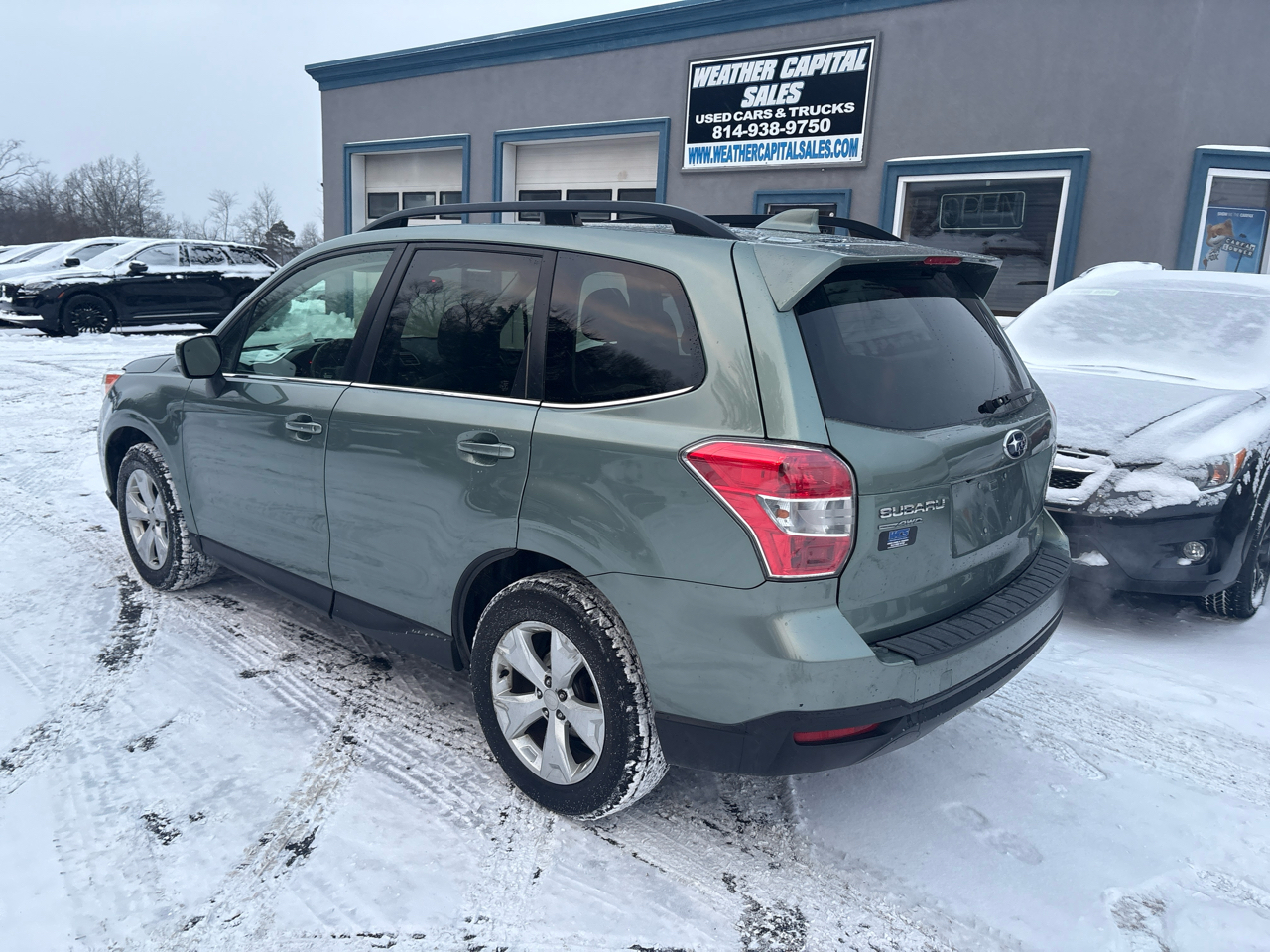 Subaru Forester 4dr CVT 2.5i Limited PZEV 2016