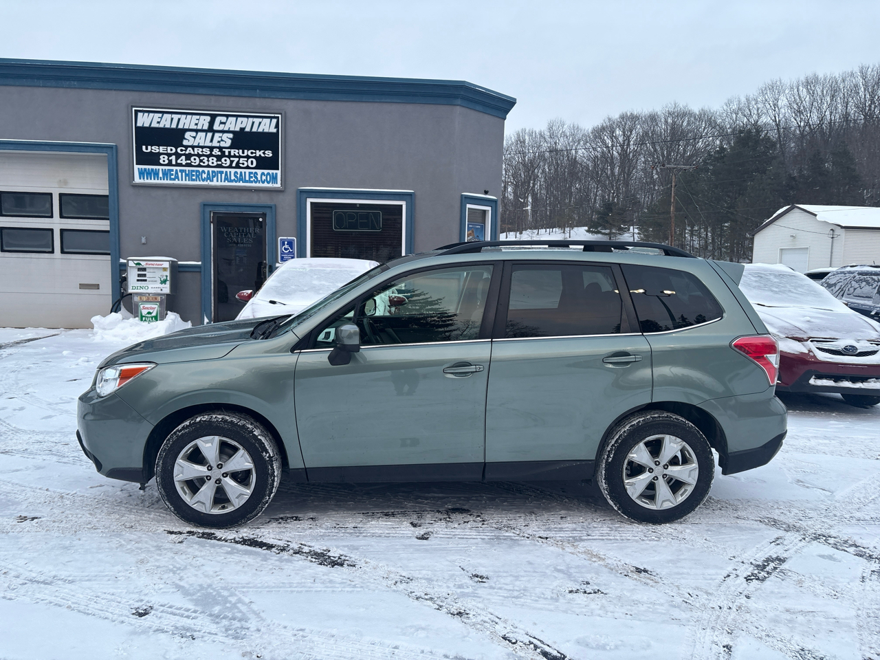 Subaru Forester 4dr CVT 2.5i Limited PZEV 2016