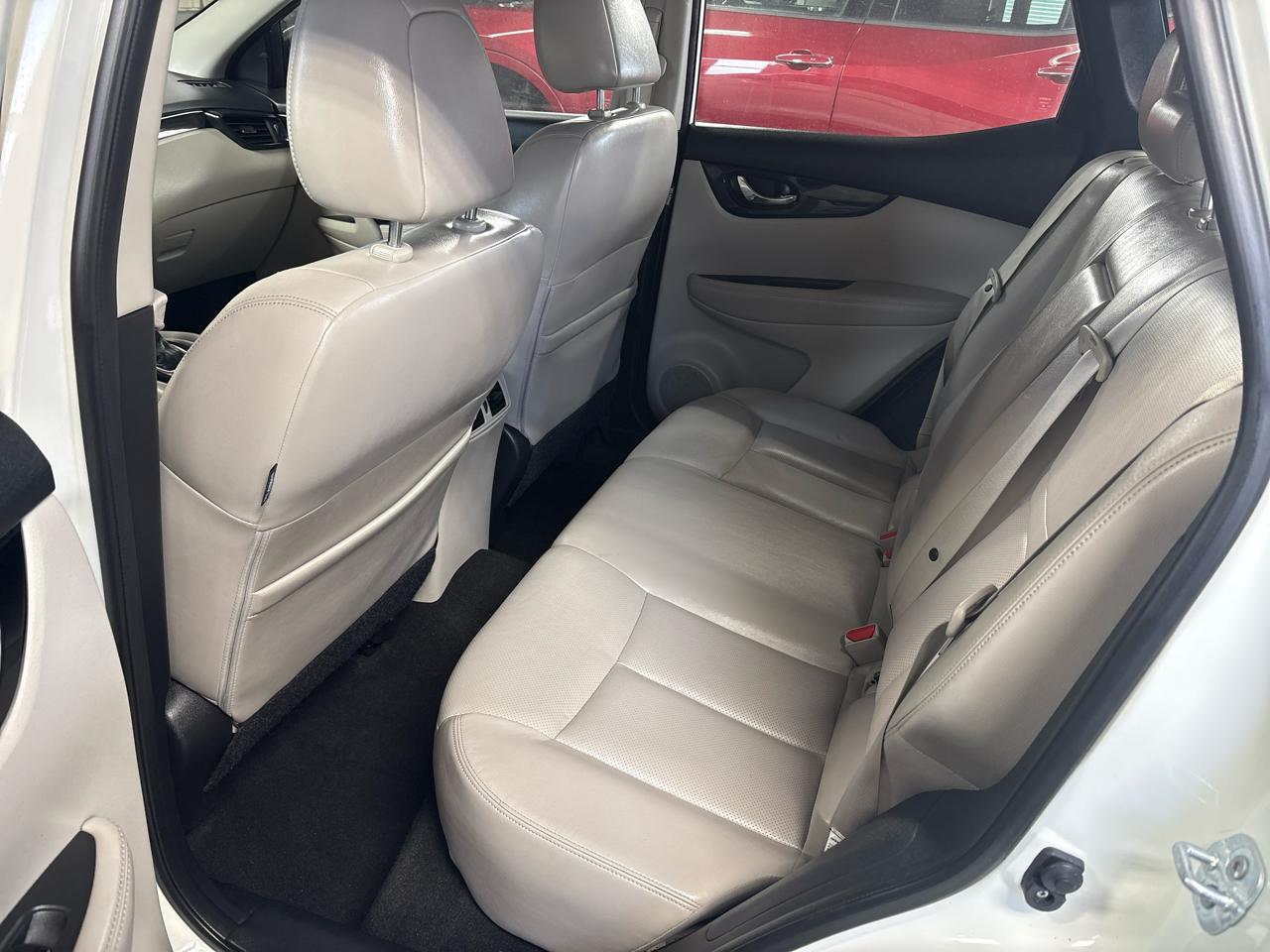 Nissan Rogue Sport AWD SL 2017