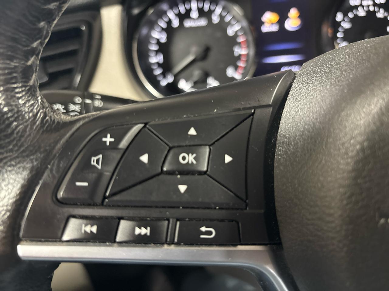 Nissan Rogue Sport AWD SL 2017