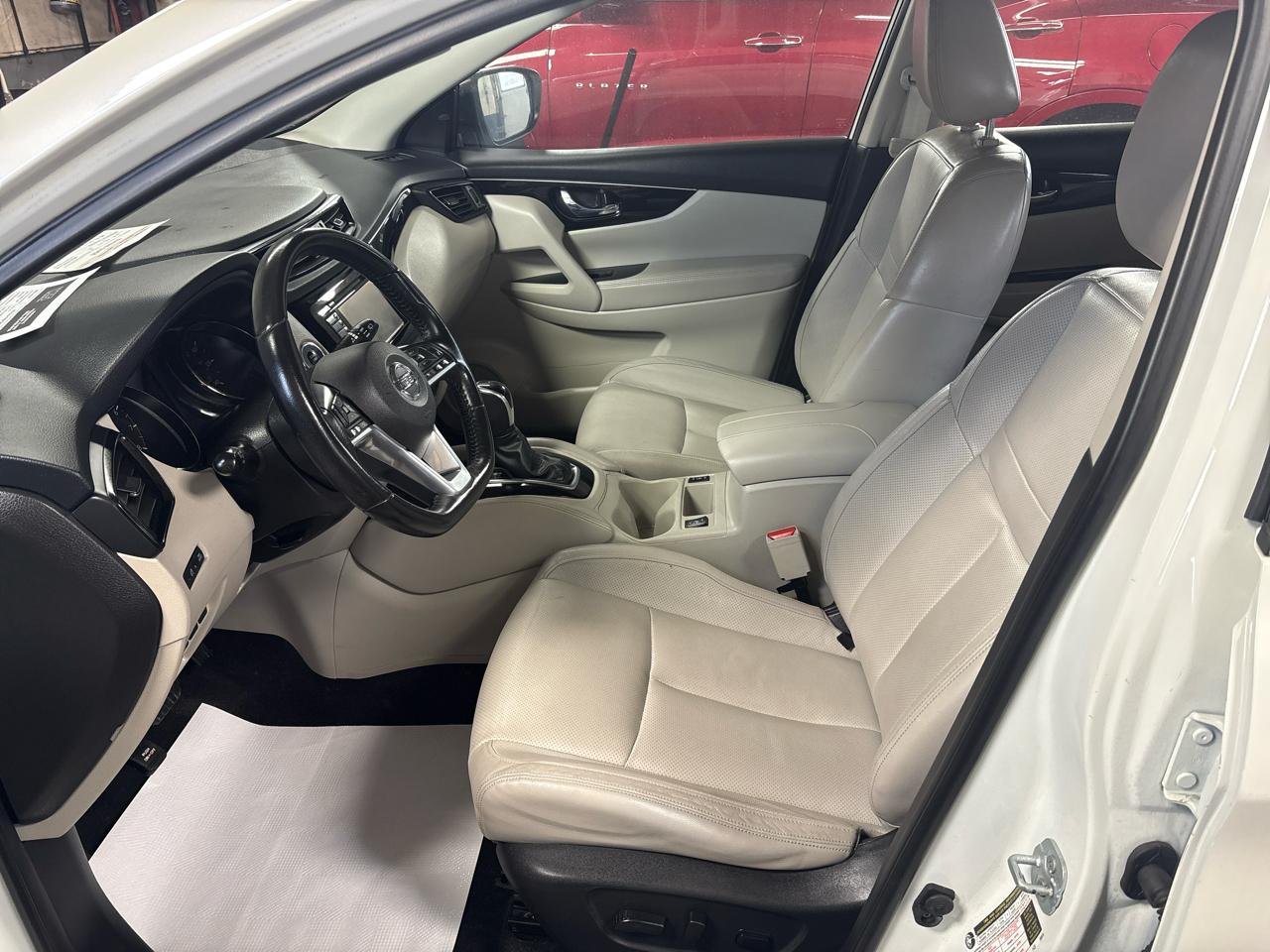 Nissan Rogue Sport AWD SL 2017