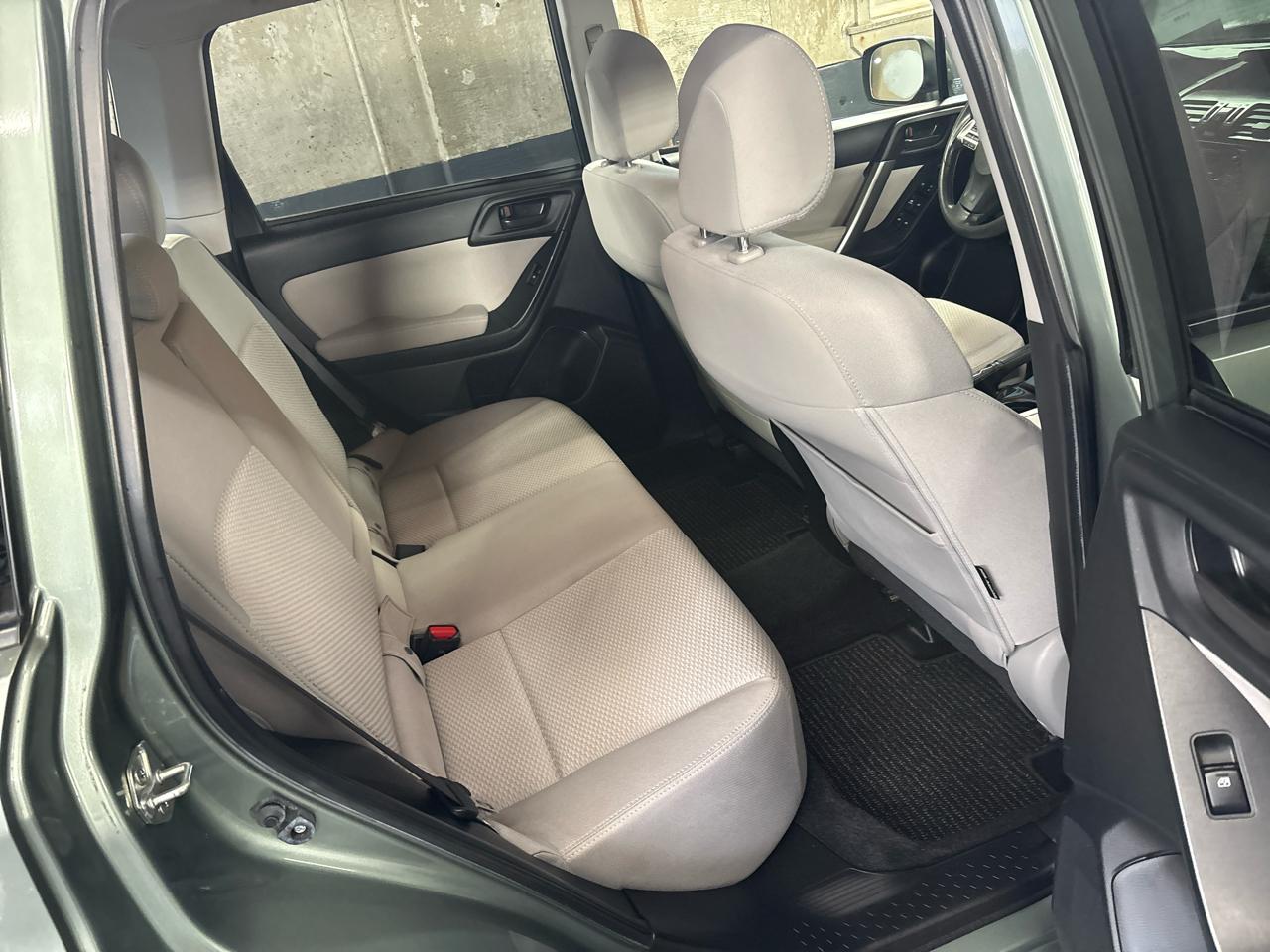 Subaru Forester 4dr Auto 2.5i Premium PZEV 2014