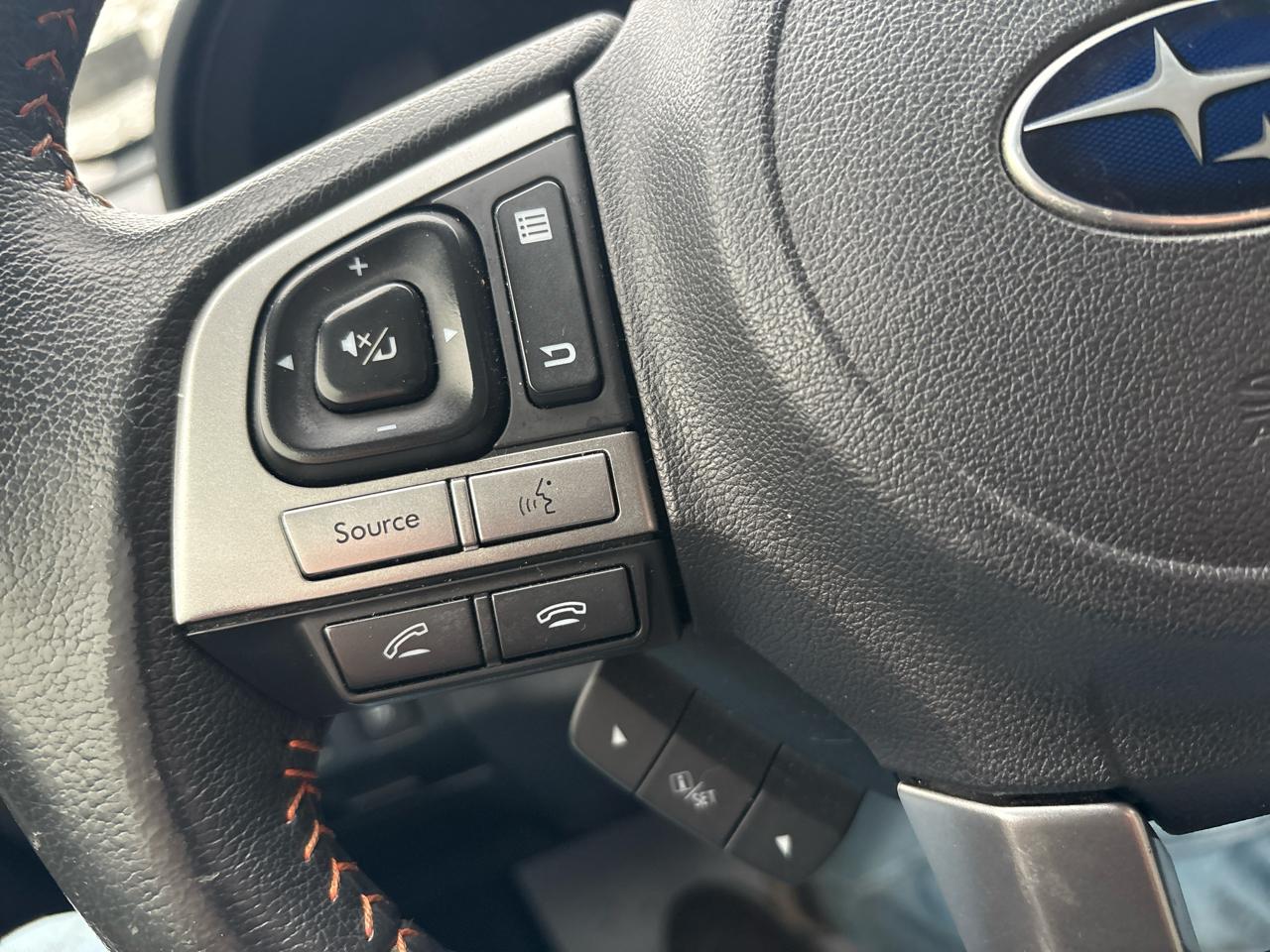 Subaru Crosstrek 2.0i Limited CVT 2017