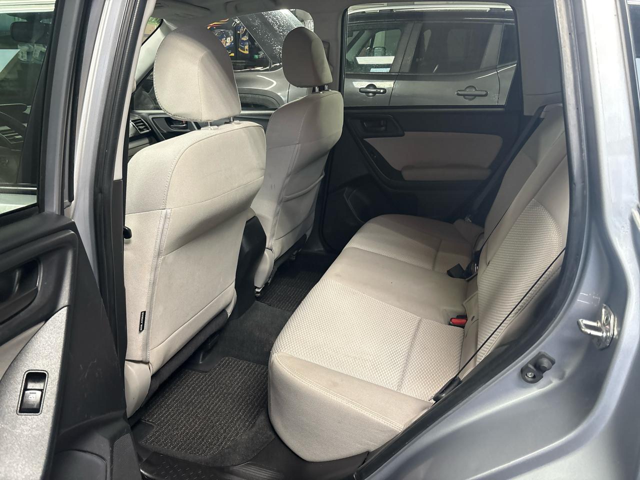 Subaru Forester 4dr CVT 2.5i Premium PZEV 2016