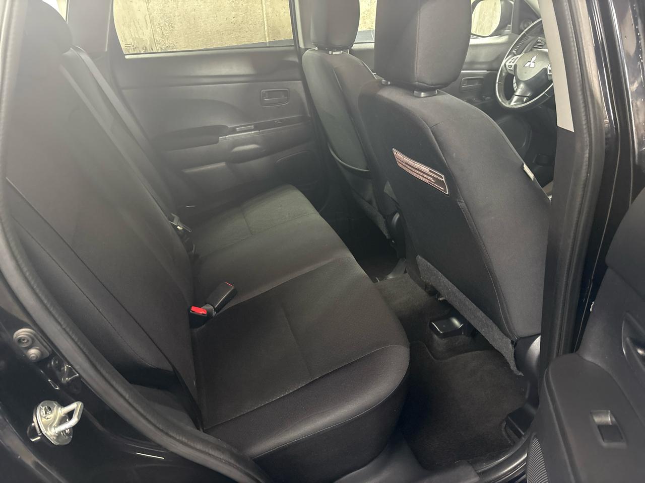 Mitsubishi Outlander Sport 2WD 4dr Man ES 2013