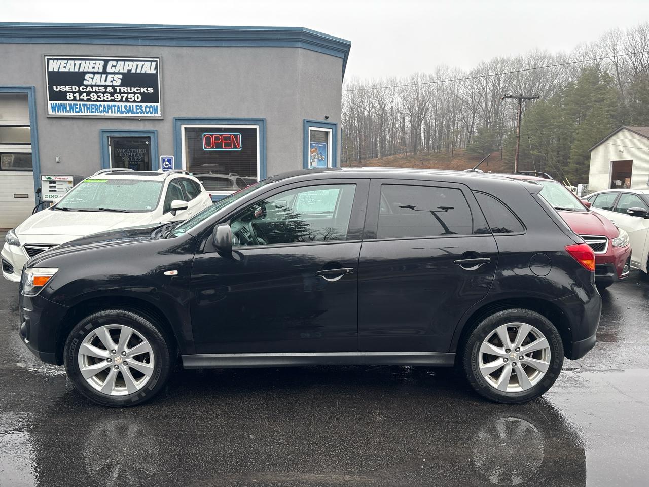 Mitsubishi Outlander Sport 2WD 4dr Man ES 2013