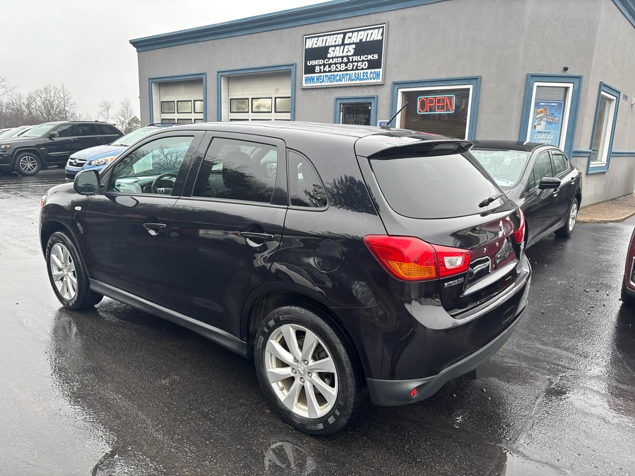 Mitsubishi Outlander Sport 2WD 4dr Man ES 2013