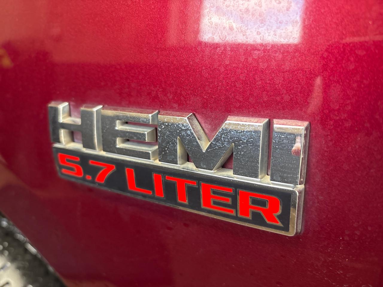 RAM 1500 Big Horn 4x4 Crew Cab 6'4" Box 2018