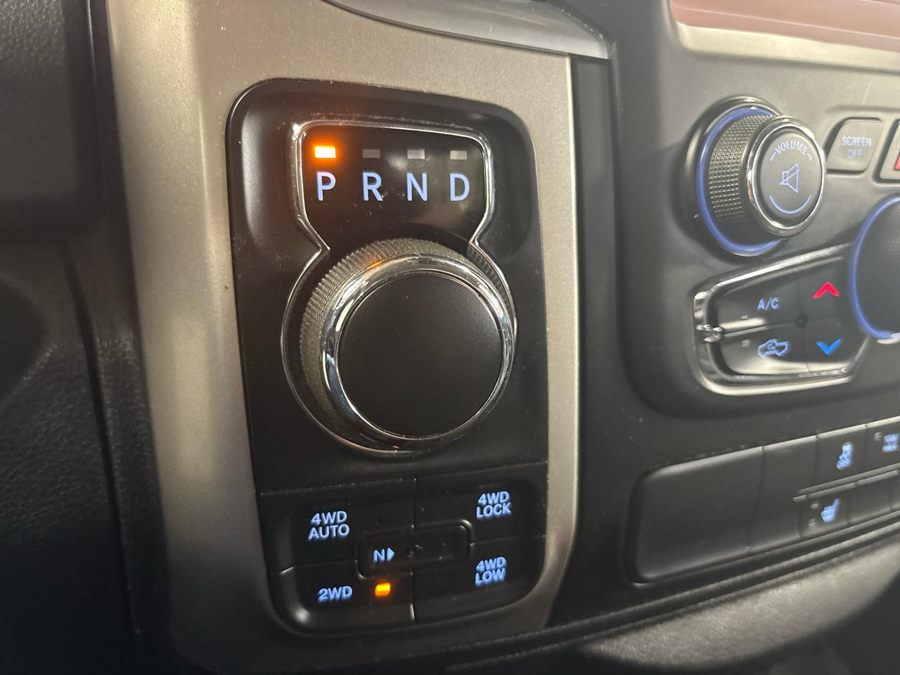 RAM 1500 Big Horn 4x4 Crew Cab 6'4" Box 2018