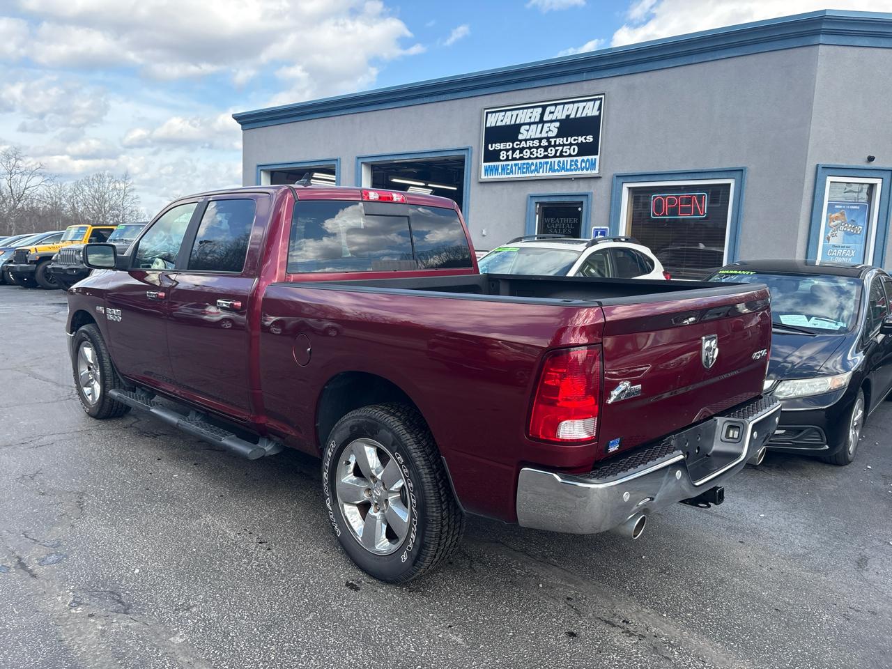 RAM 1500 Big Horn 4x4 Crew Cab 6'4" Box 2018
