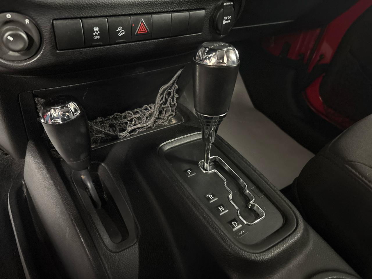 Jeep Wrangler 4WD 2dr Willys Wheeler 2015