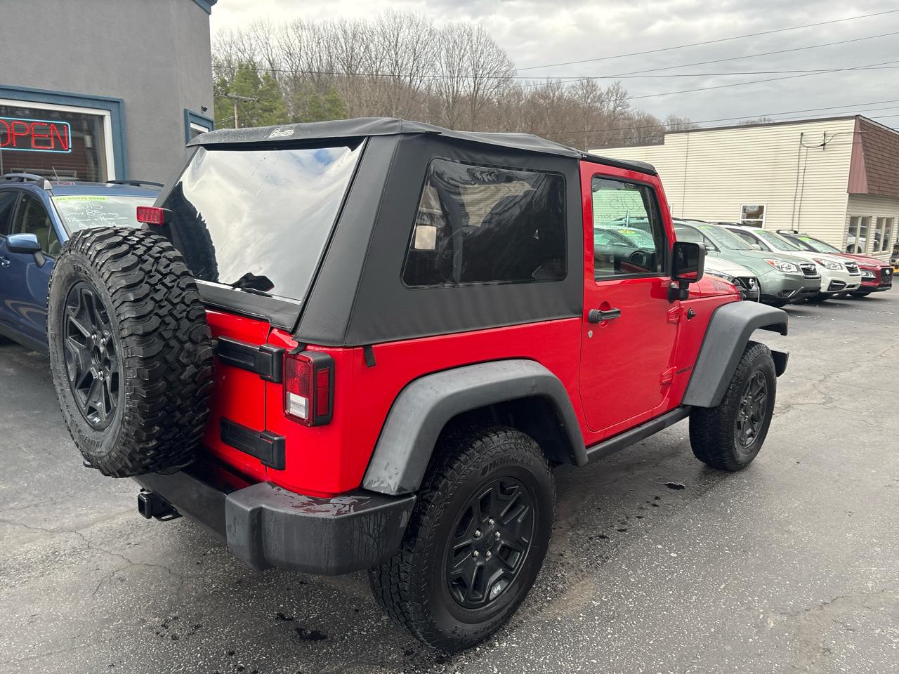 Jeep Wrangler 4WD 2dr Willys Wheeler 2015
