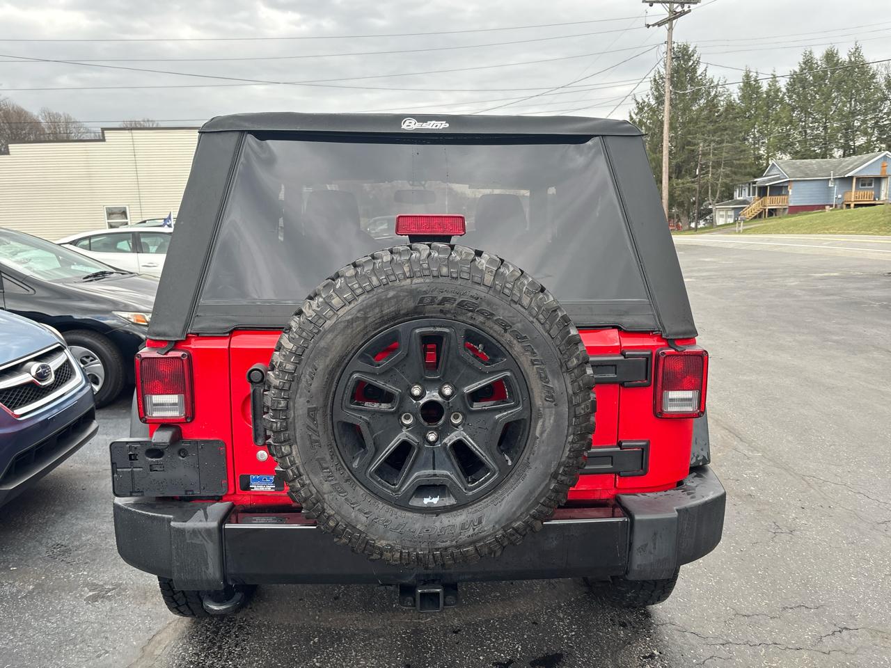 Jeep Wrangler 4WD 2dr Willys Wheeler 2015