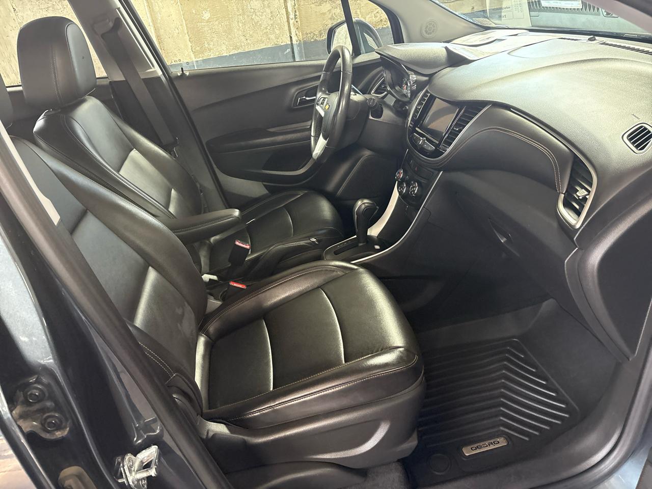 Chevrolet Trax AWD 4dr LT 2021