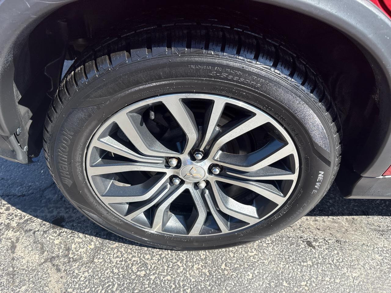 Mitsubishi Outlander Sport ES 2.0 AWC CVT 2019