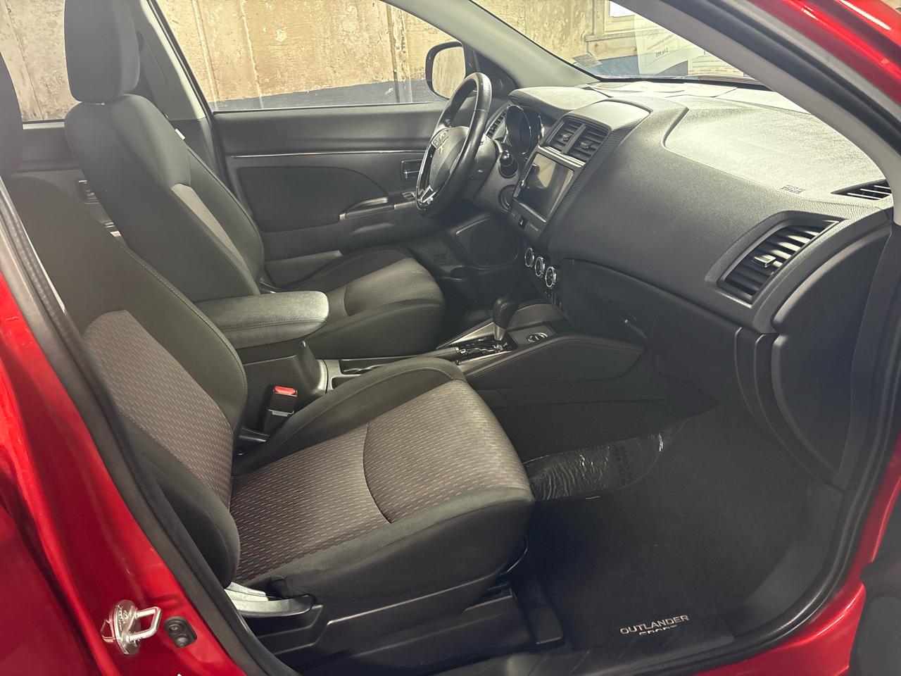 Mitsubishi Outlander Sport ES 2.0 AWC CVT 2019