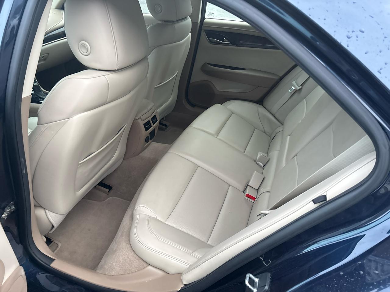 Cadillac ATS Sedan 4dr Sdn 2.0L Luxury Collection AWD 2016