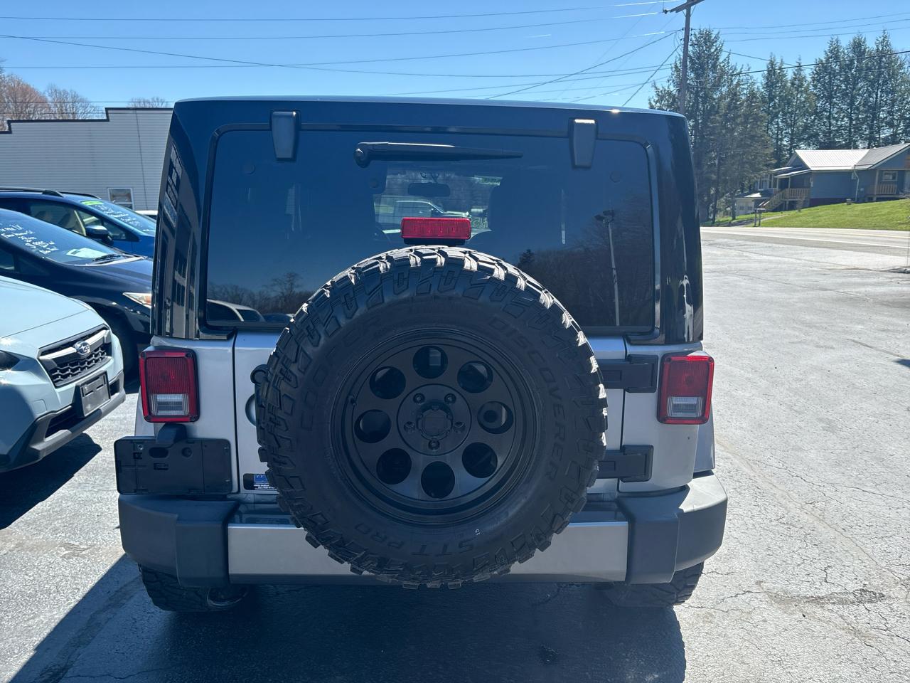 Jeep Wrangler 4WD 2dr Freedom Edition *Ltd Avail* 2015