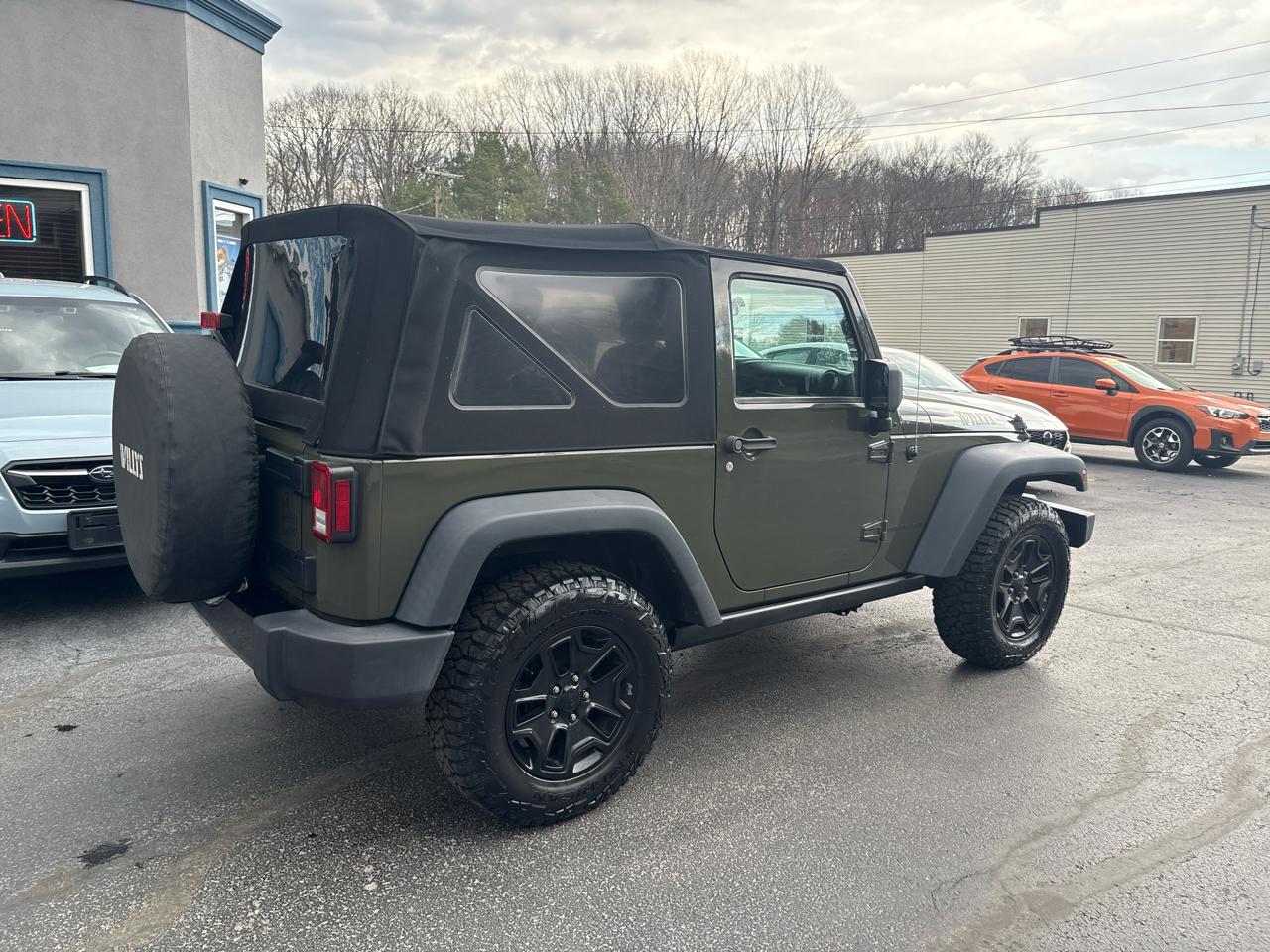 Jeep Wrangler 4WD 2dr Willys Wheeler 2016