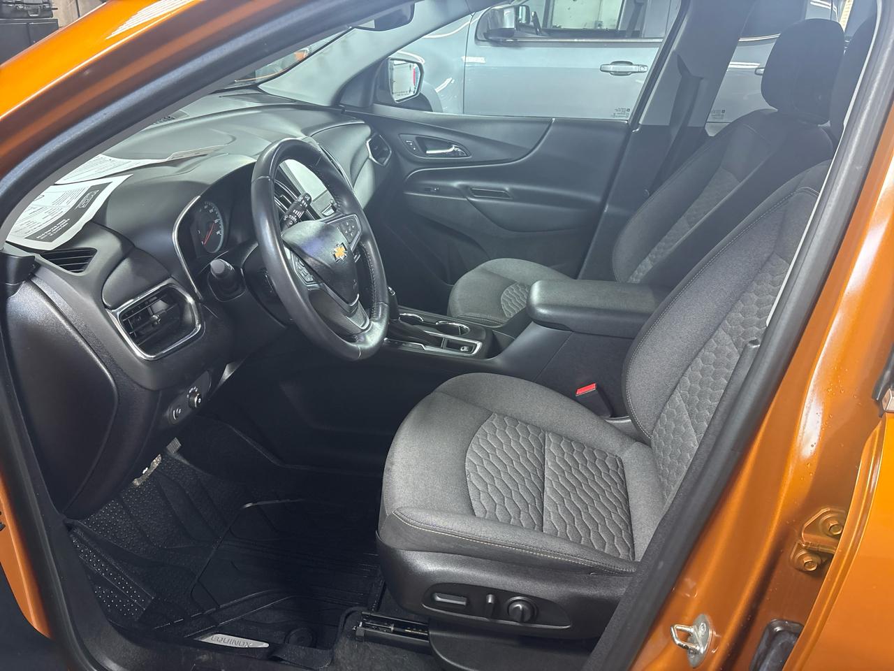 Chevrolet Equinox AWD 4dr LT w/1LT 2018