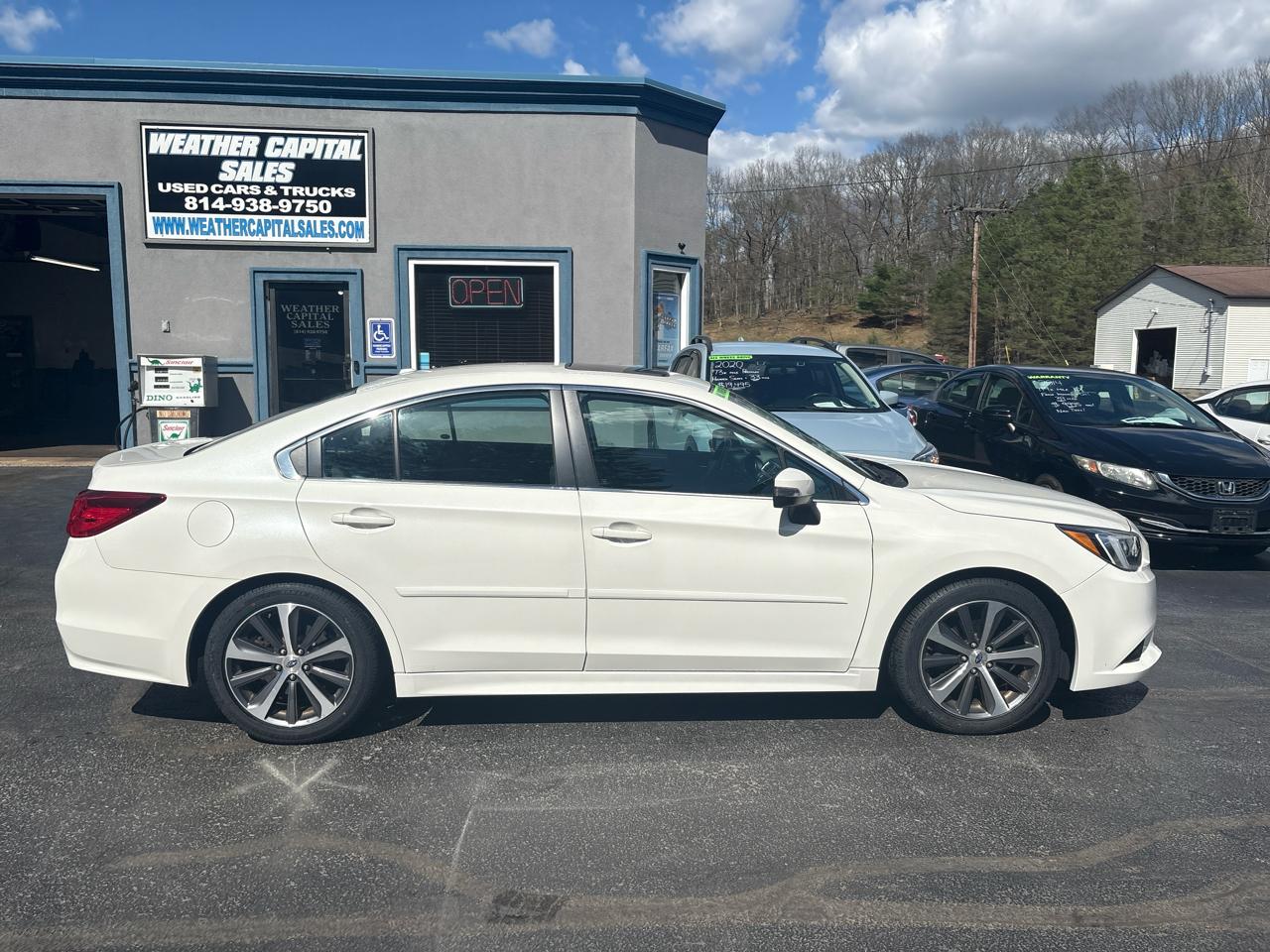 Subaru Legacy 4dr Sdn 2.5i Limited PZEV 2015