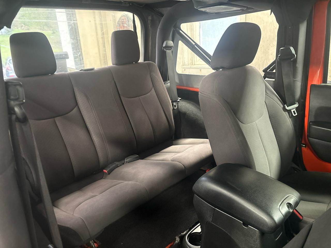 Jeep Wrangler 4WD 2dr Sport 2015