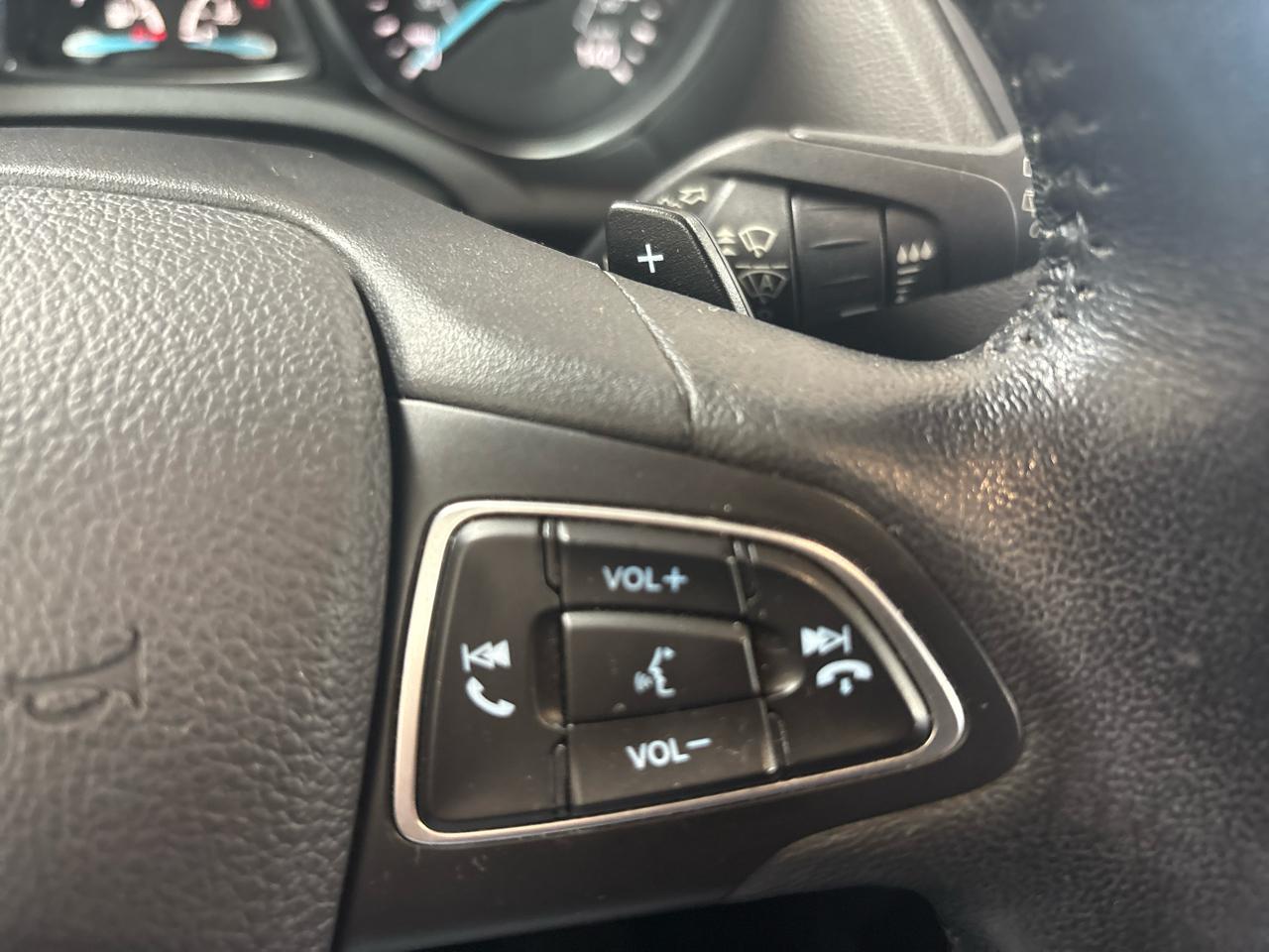 Ford Escape Titanium 4WD 2017