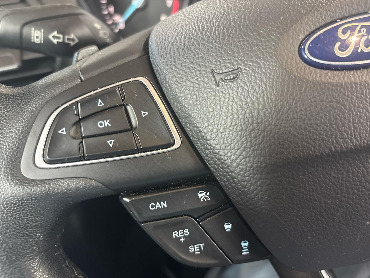 Ford Escape Titanium 4WD 2017