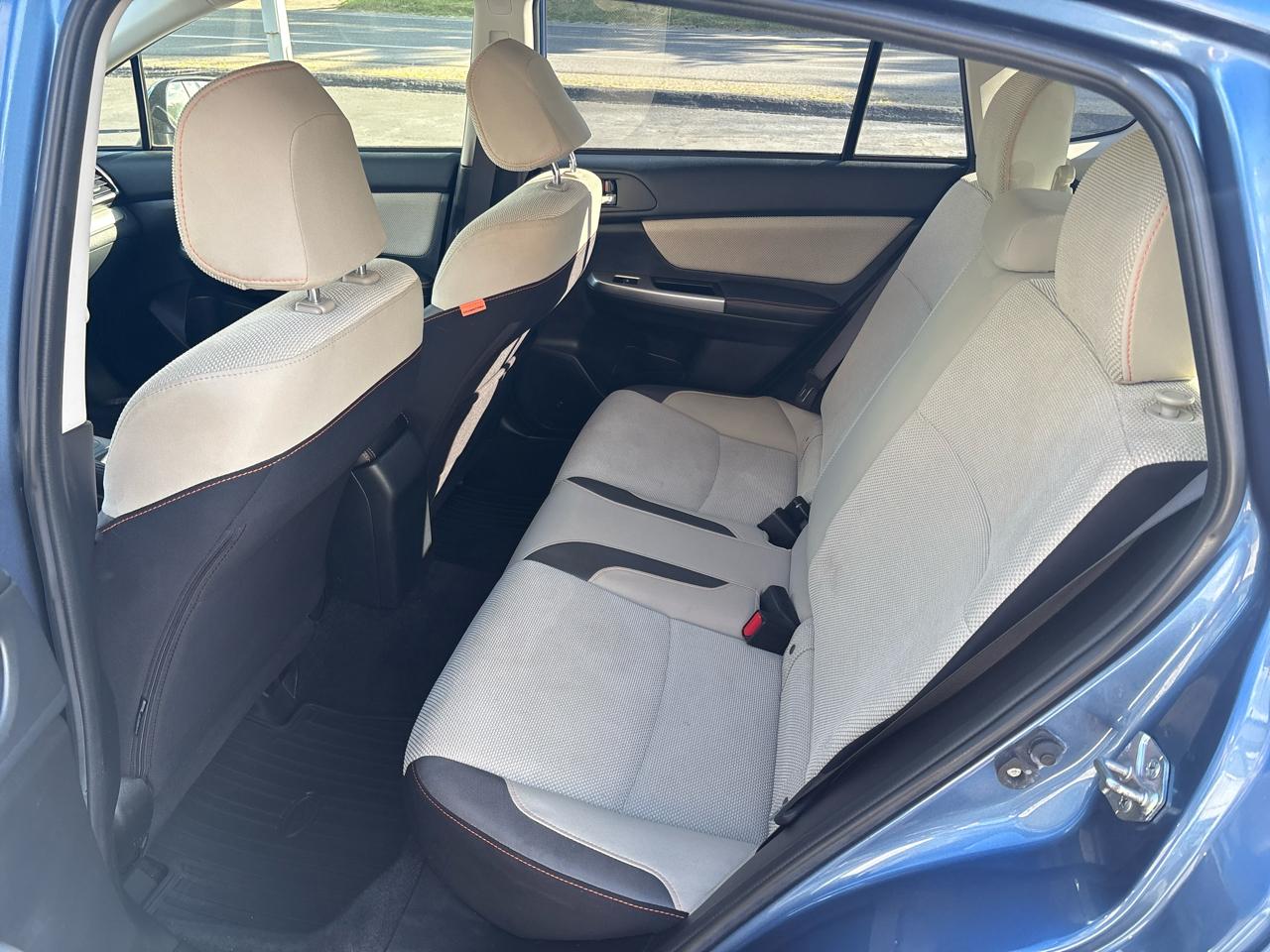Subaru Crosstrek 5dr CVT 2.0i Premium 2016