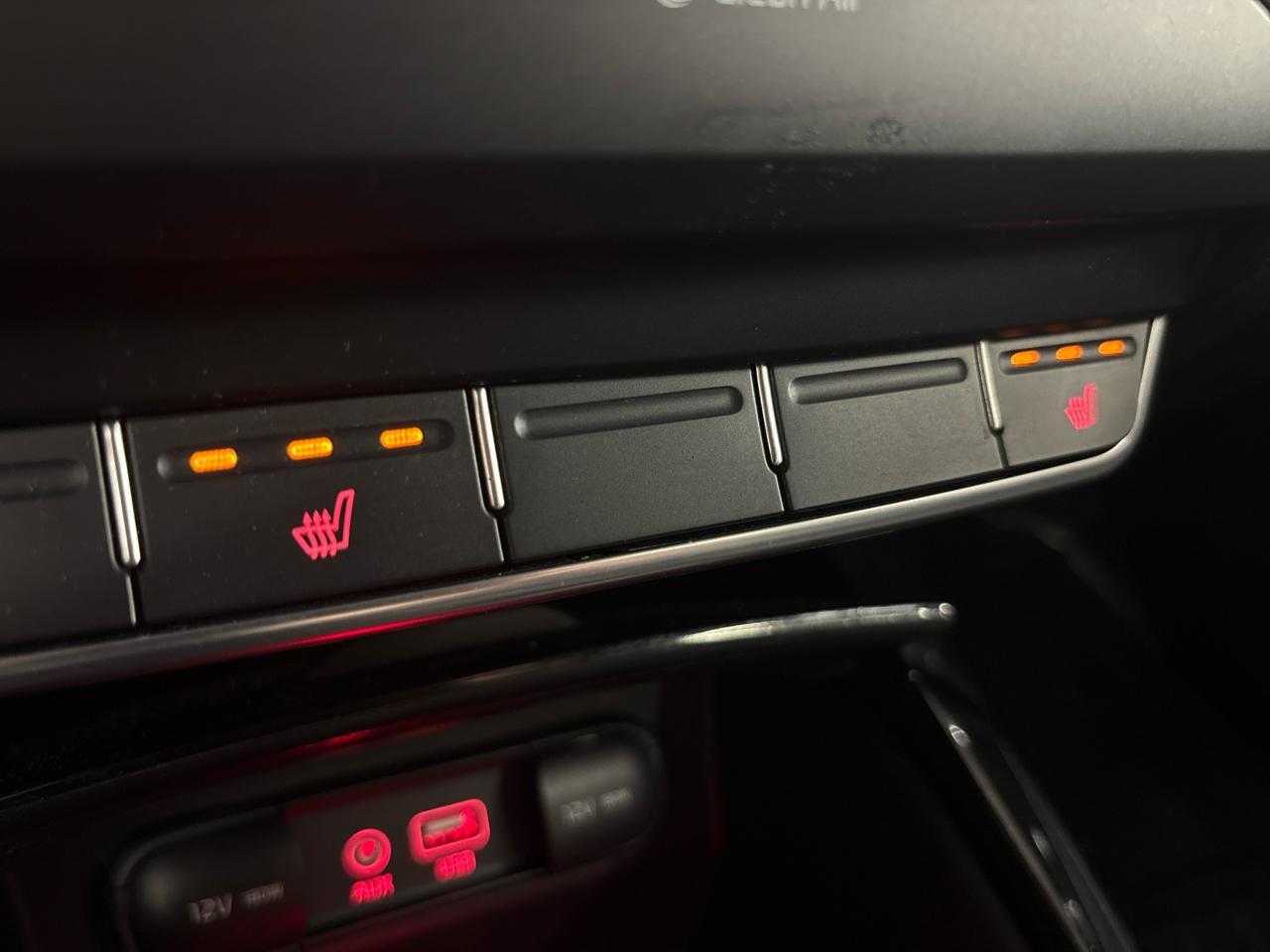 Kia Sorento AWD 4dr 3.3L SX 2016