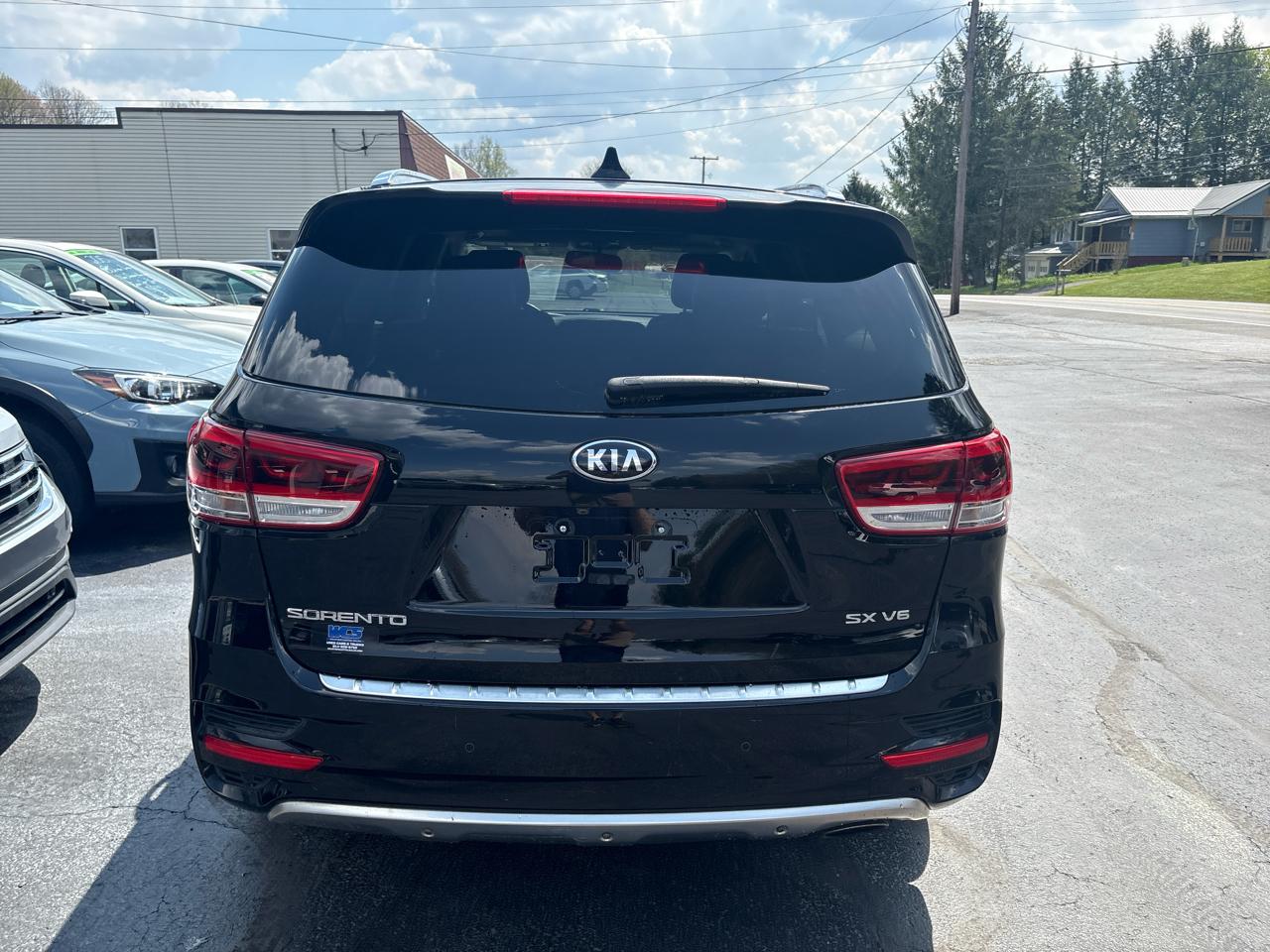 Kia Sorento AWD 4dr 3.3L SX 2016