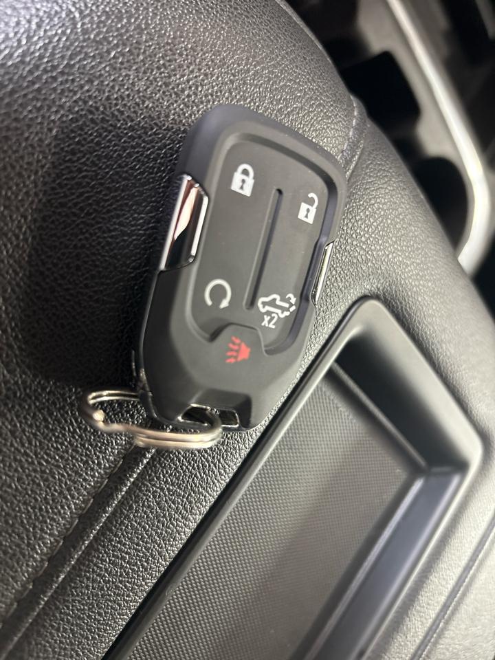 Chevrolet Silverado 2500HD 4WD Crew Cab 159" LT 2022