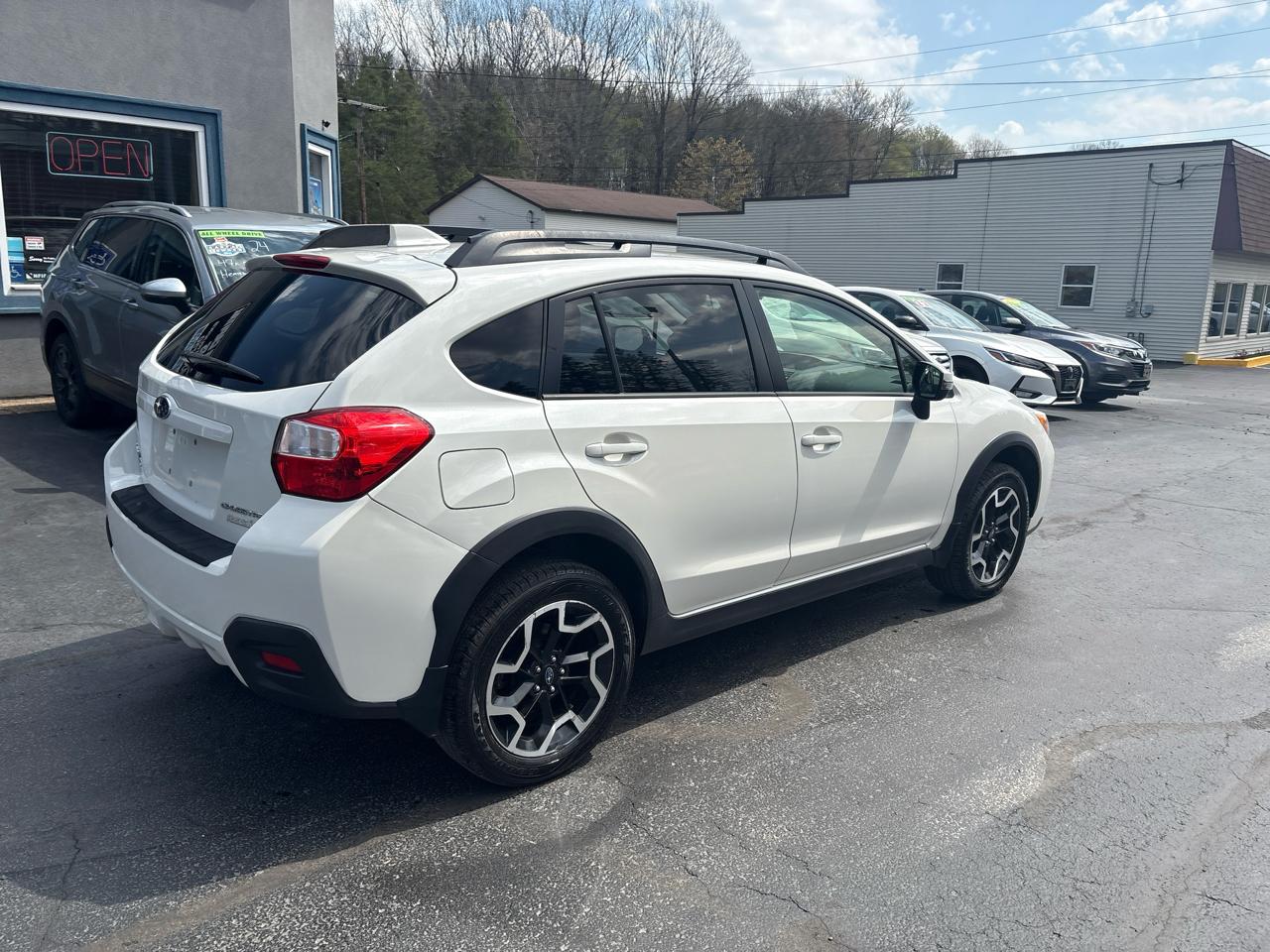 Subaru Crosstrek 5dr CVT 2.0i Limited 2016