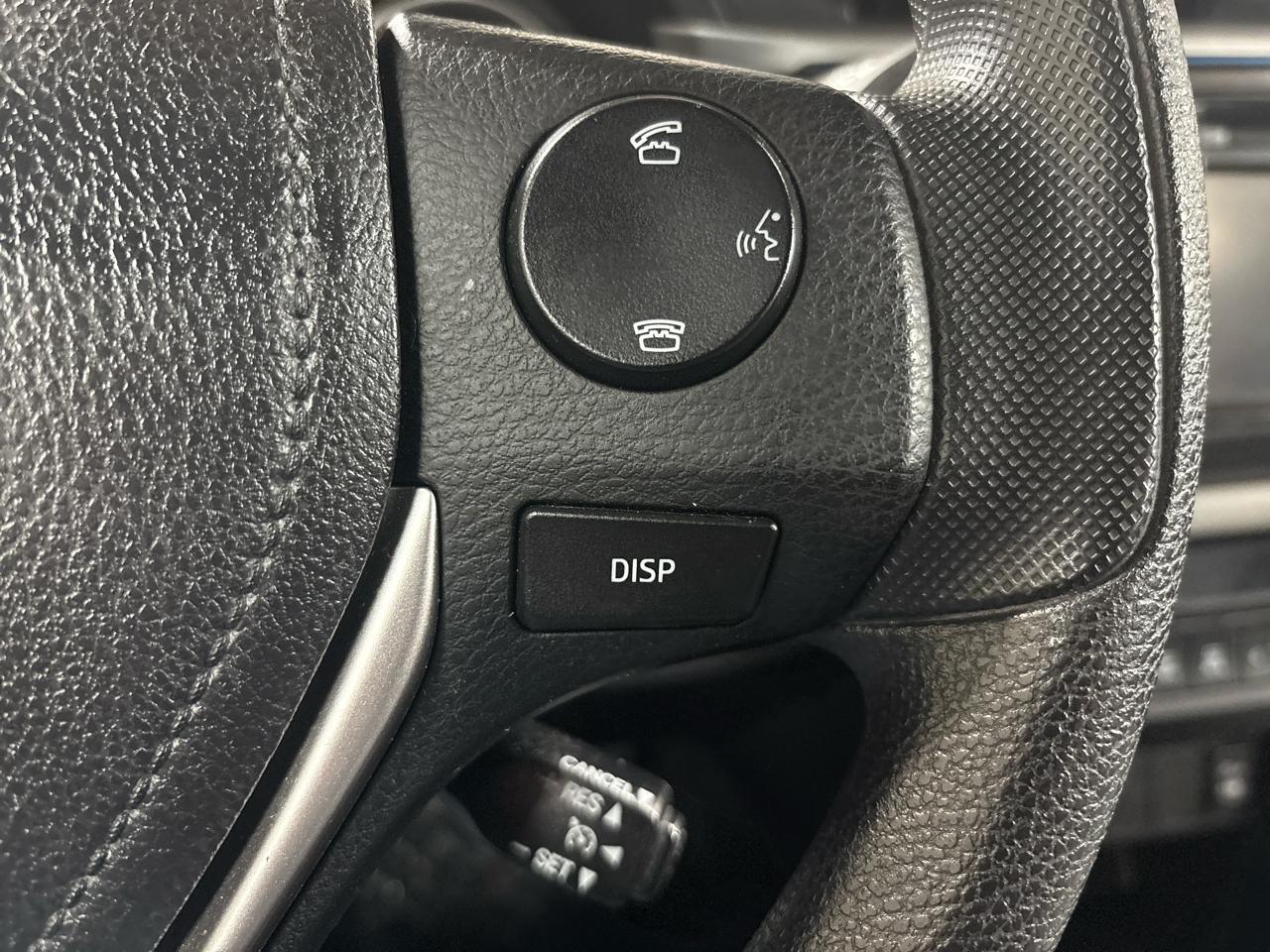 Toyota Corolla 4dr Sdn CVT LE Premium (Natl) 2014