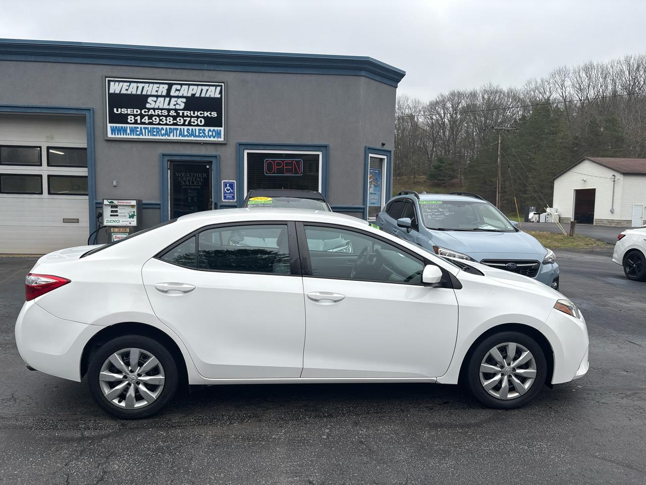 Toyota Corolla 4dr Sdn CVT LE Premium (Natl) 2014