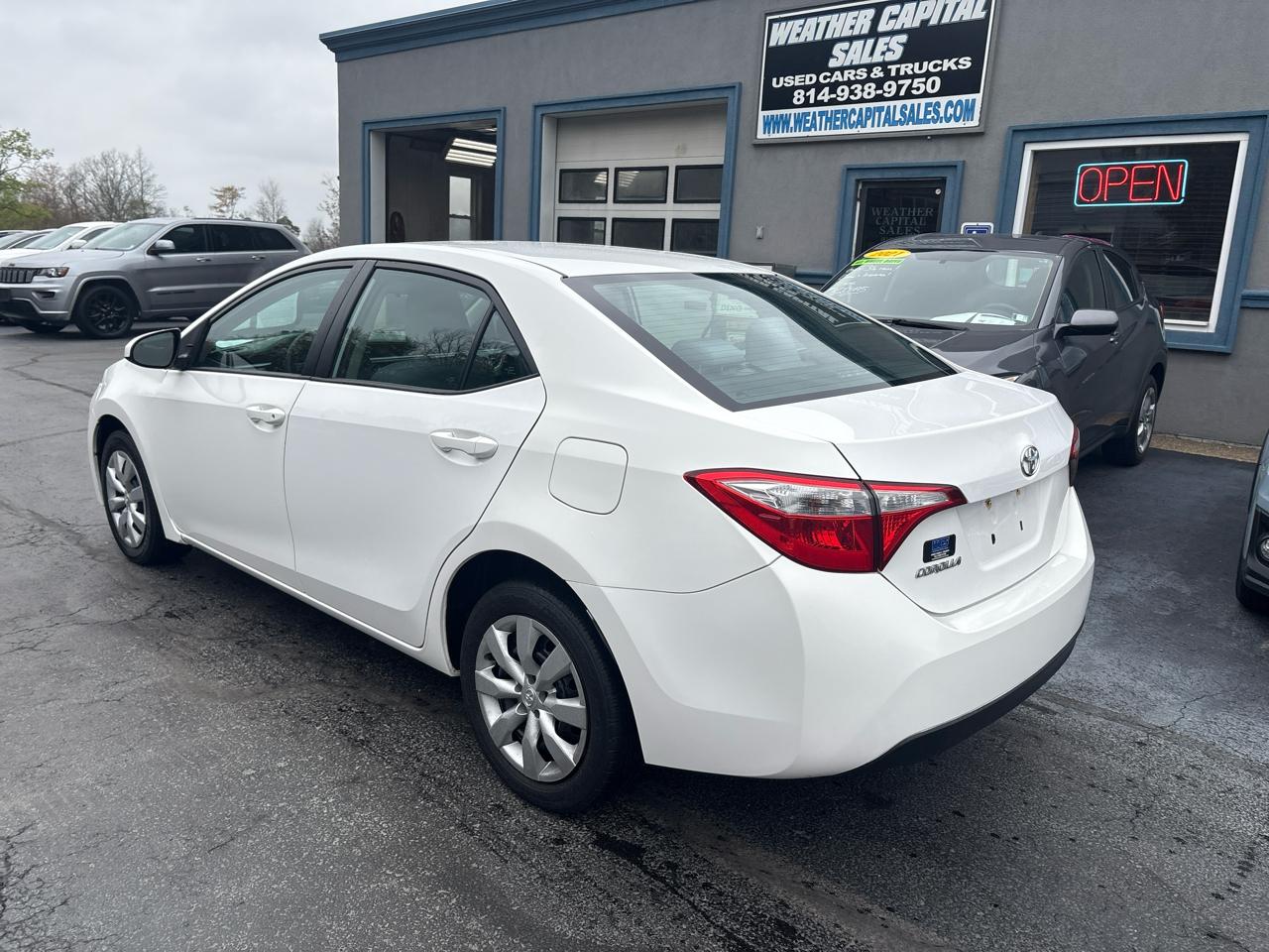 Toyota Corolla 4dr Sdn CVT LE Premium (Natl) 2014
